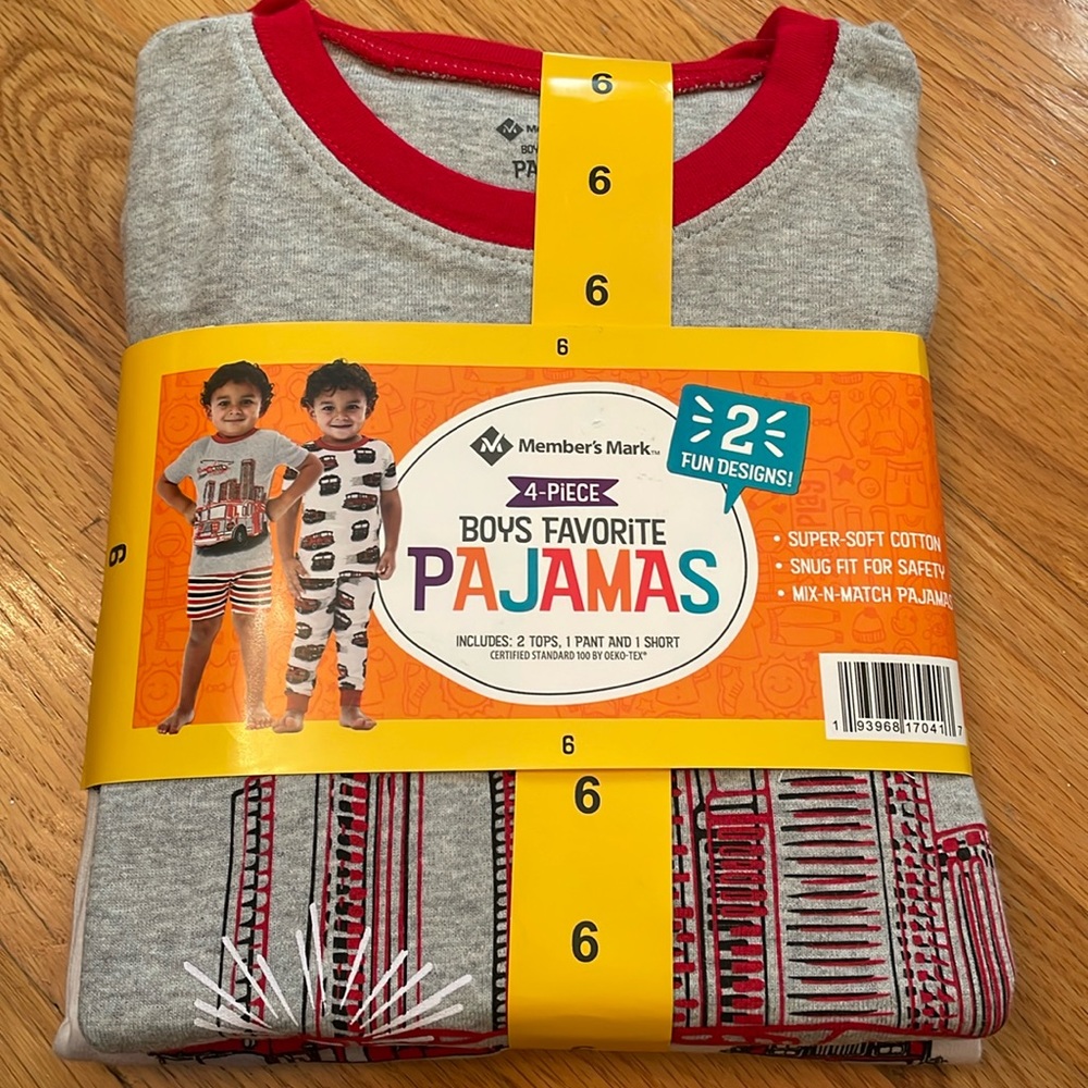 Member’s Mark Boys 4 Piece Cotton Pajama Set. Size 6 FIRETRUCKS Print. NWT!
